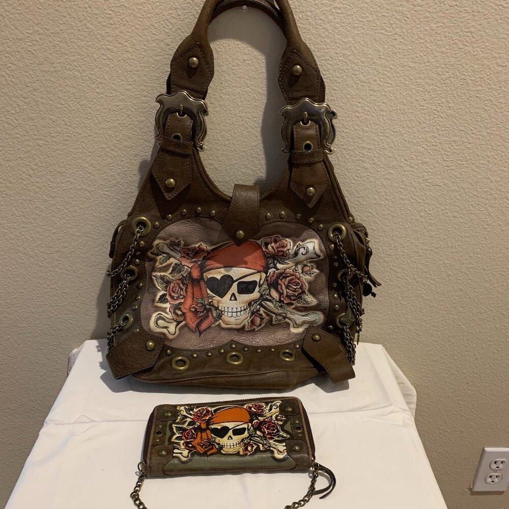 Isabella Fiore Brown Genuine Leather Purse